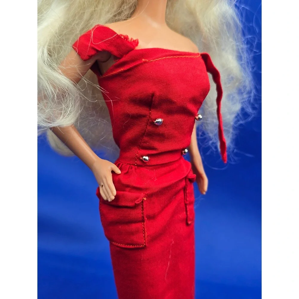 Vintage Barbie 1960s Sheath Sensation #986 Red Dress Mattel Classic READ